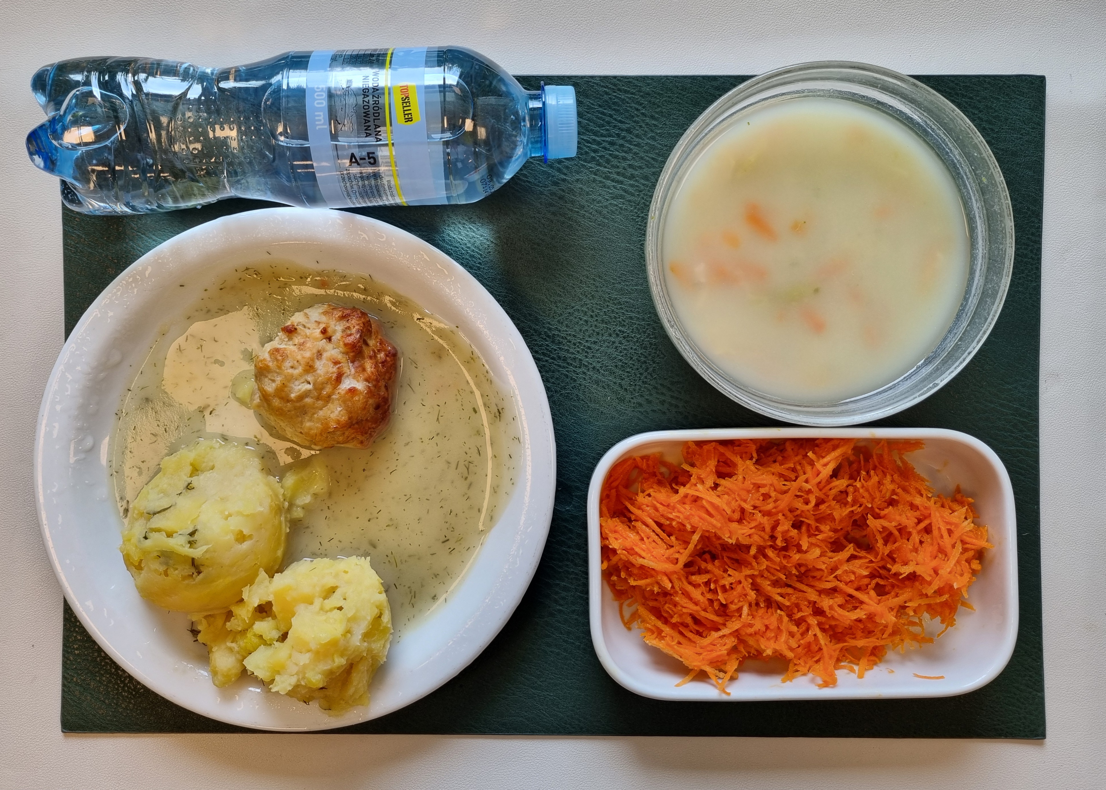 dobry posiłek obiad - dieta lekkostrawna