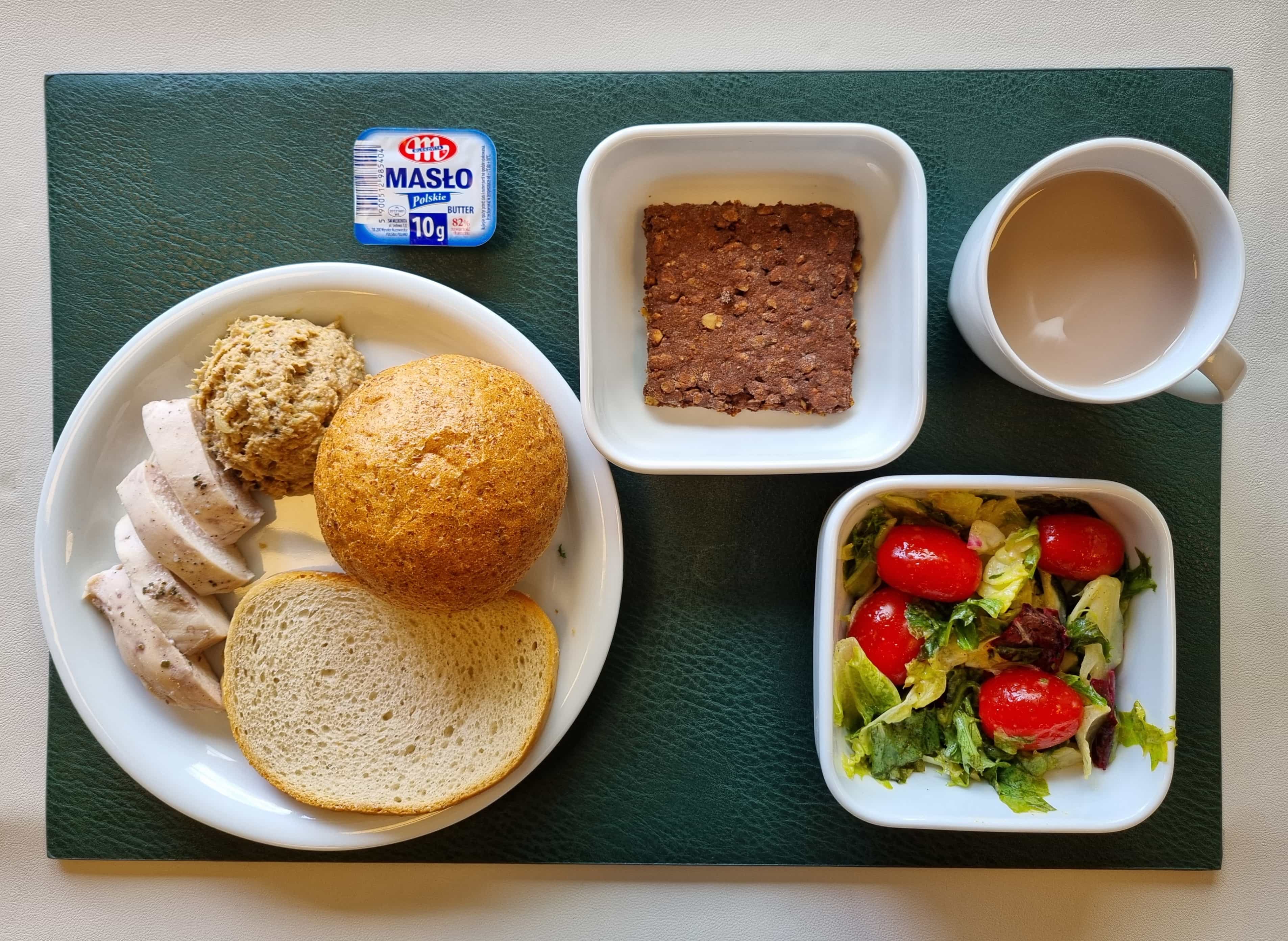 dobry posiłek śniadanie - dieta podstawowa