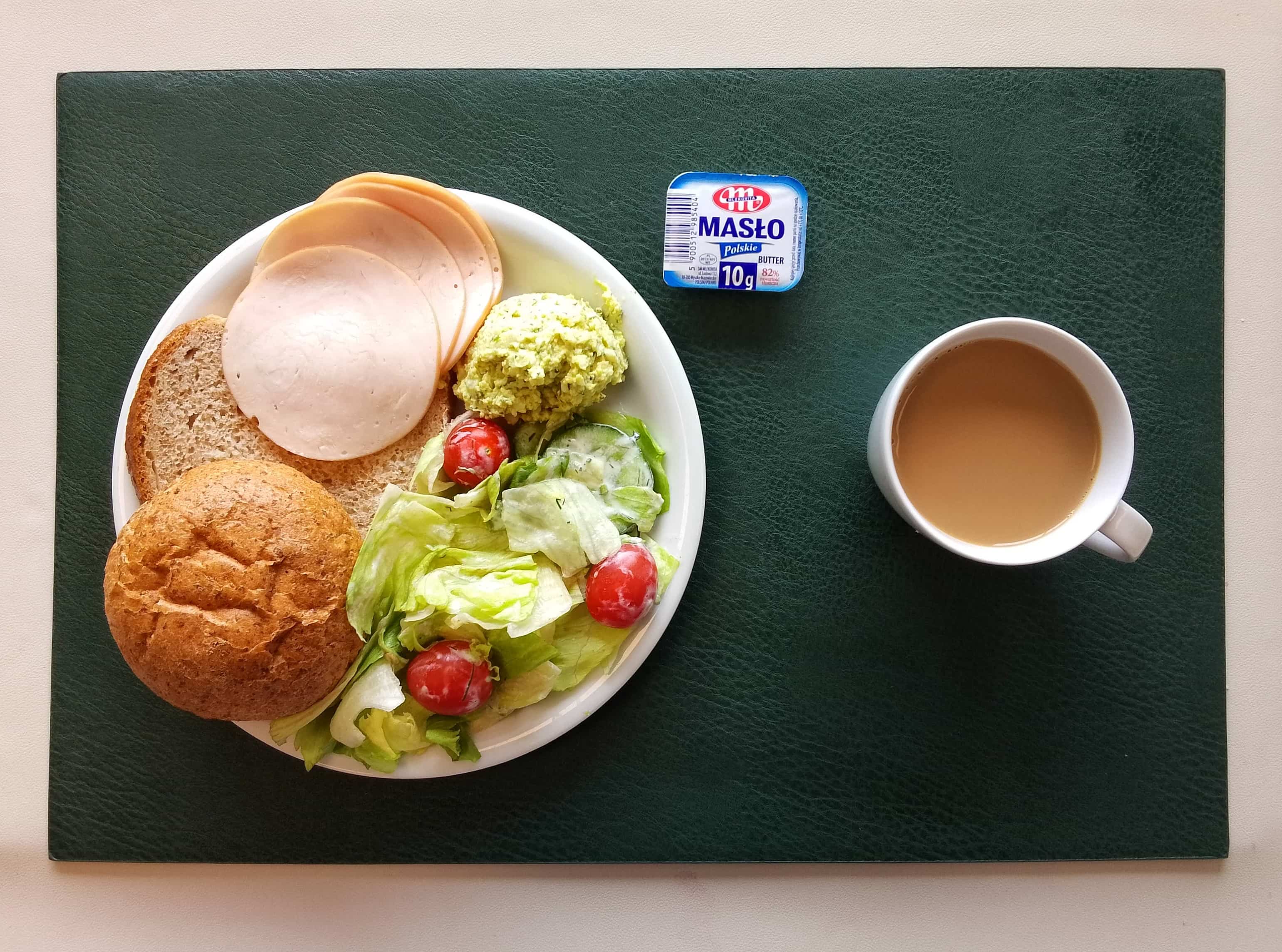 dobry posiłek śniadanie - dieta bogatoresztkowa