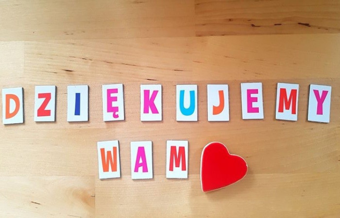 Grupa Niedźwiadki z Publicznego Przedszkola BAJLANDIA z Krakowa w Dniu Międzynarodowego Dnia Pielęgniarek i Położnych 1