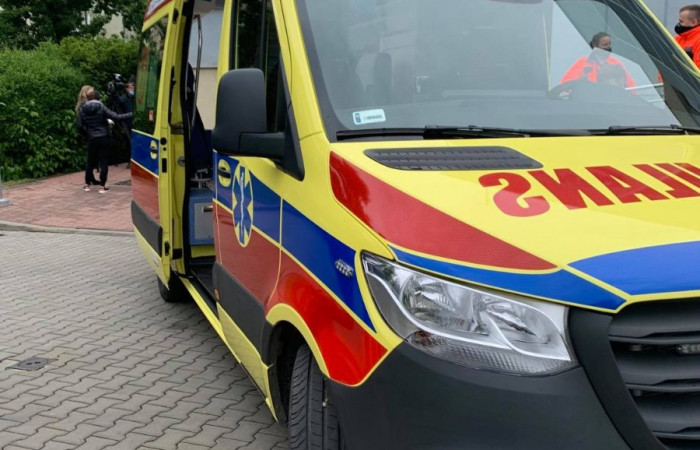 97989763_243933763348807_469083318613180416_n