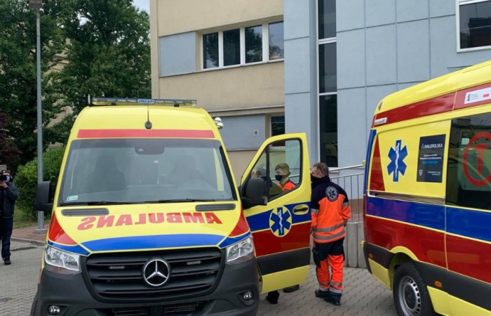 97994872_261479125211660_2447774605851492352_n