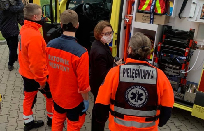 Karetka, ratownicy medyczni