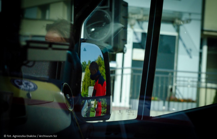 zbliżenie na karetki