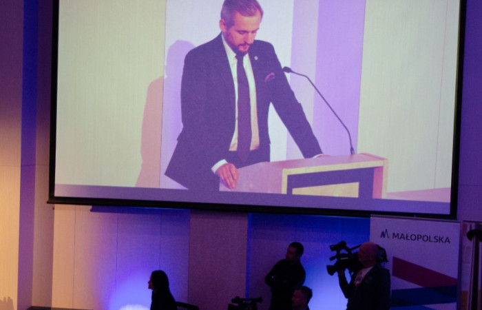 Otwarcie nowej siedziby szpitala uniwersyteckiego w Krakowie - przemówienie dyrektora Marcina Jędrychowskiego