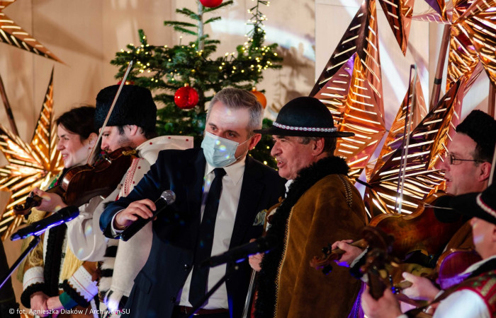 Jan Karpiel - Bułecka oraz Dyrektor szpitala na scenie