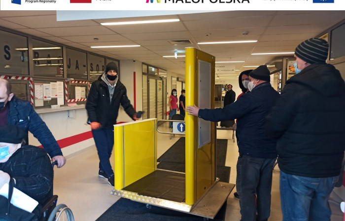 Brama dezynfekująca