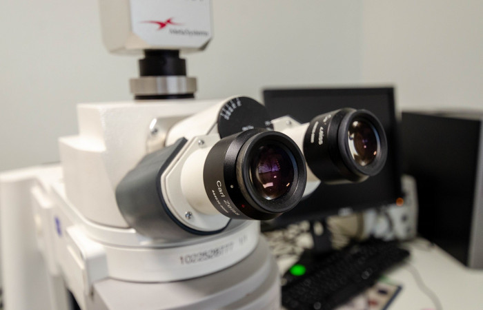 Sprzęt Zakładu Diagnostyki Hematologicznej i Genetyki - zbliżenie 