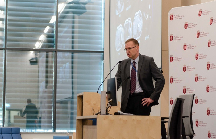 uroczysta inauguracja otwartego aparatu rezonansu magnetycznego