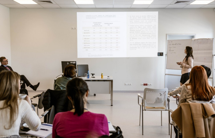 Uczestnicy szkolenia w sali wykładowej NSSU