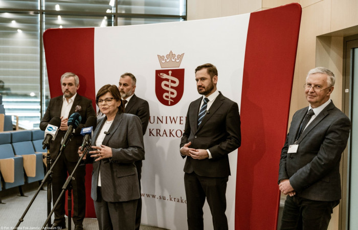 Briefing prasowy - Ministra Zdrowia Izabela Leszczyna