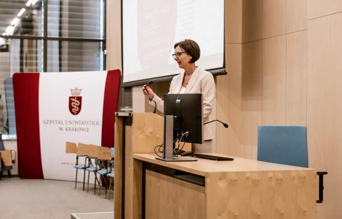 Uroczysta inauguracja obchodów Międzynarodowego Dnia Pielęgniarek i Położnych