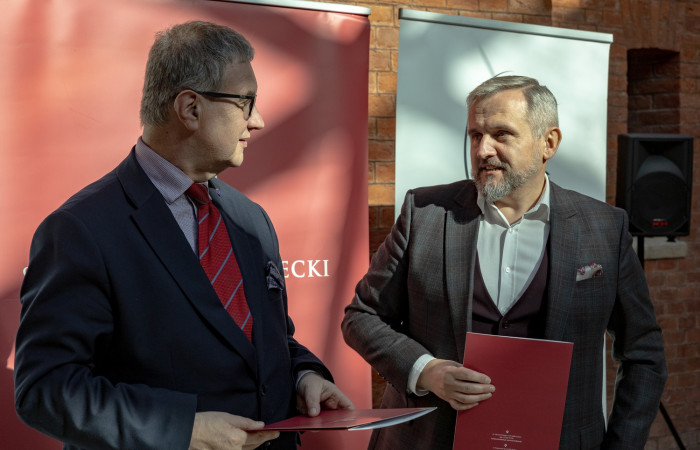 Podpisanie porozumienia o współpracy na rzecz wspierania terapii i rozwoju dzieci i młodzieży, podopiecznych Poradni Psychologicznej