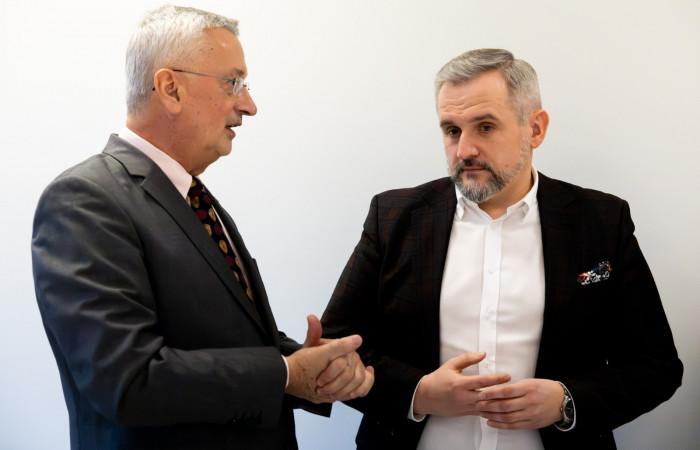 6I2A5010-Enhanced-NR