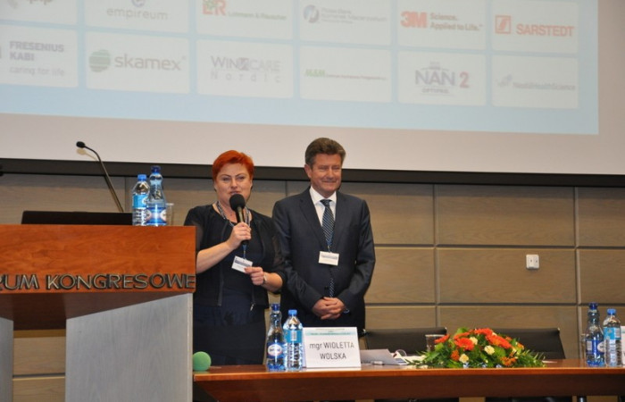 konferencja_z_cyklu_pacjent_pielegniarka_partnerzy_w_dzialaniu_juz_po_raz_dwunasty_5