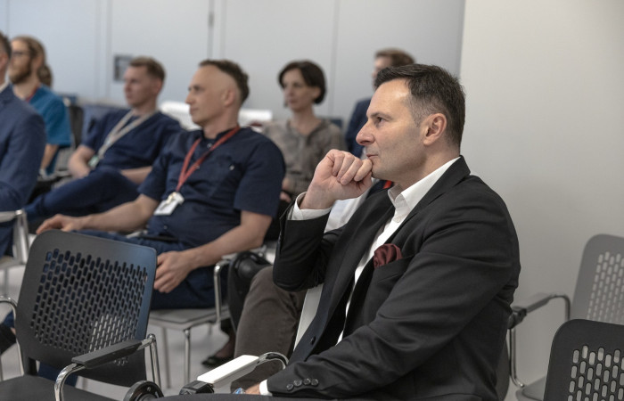 Obchody tysiecznej operacji systemem robotycznym daVinci