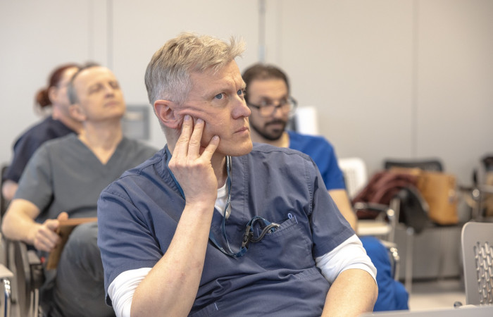 Obchody tysiecznej operacji systemem robotycznym daVinci